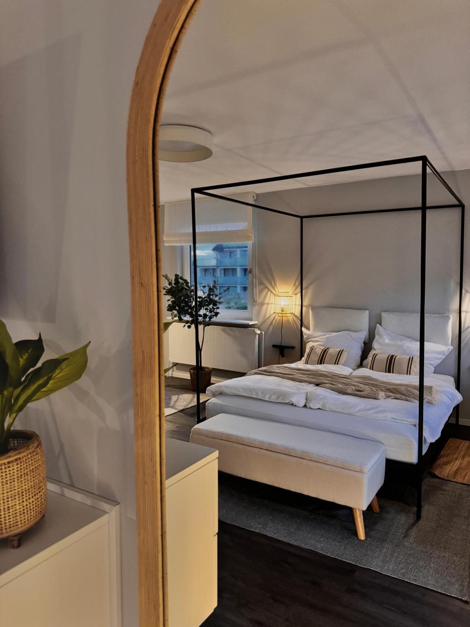 Seaside Rooms - Design-Apartment Mit Balkon & Parkplatz - Inklusive Strandkorb Direkt Am Wasser Und Spa & Sauna Saisonal Büsum Exteriér fotografie